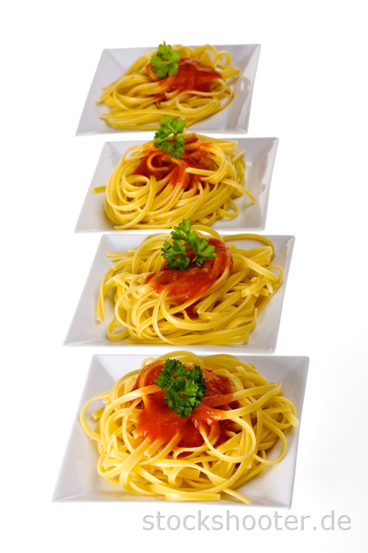 IMG_3346_spaghetti.jpg - tagliatelle with tomato sauce
