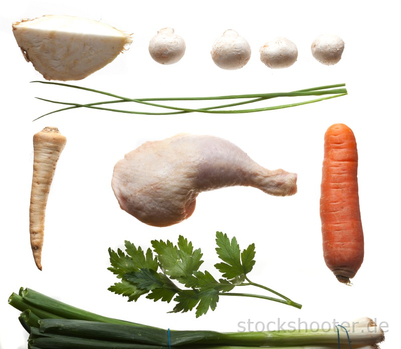 _MG_7991_ingredients.jpg - ingredients of a chicken broth