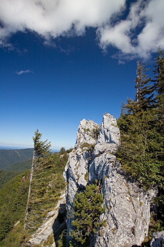 _MG_2600_rock.jpg - rock formation in southern bavaria on a sunny day